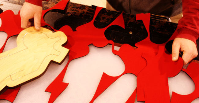 How to Use a Die-Cutting Machine: Fabric cutters are common die-cutting machines